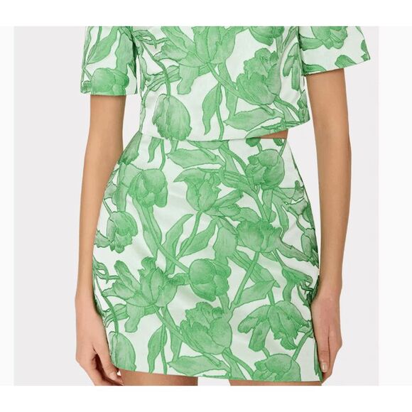 NWT Milly Tulip Jacquard Modern Mini Skirt- Size 10 - Picture 1 of 8